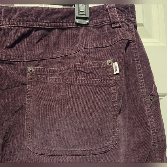 The North Face Purple Corduroy Skirt - Excellent Condition - Size XL - Picture 5 of 7
